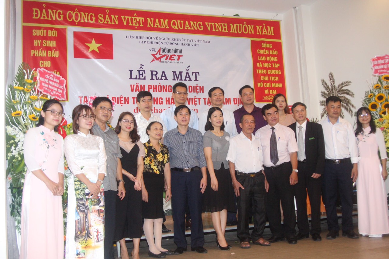 Lễ ra mắt Văn phòng đại diện Tạp chí điện tử Đồng Hành Việt tại Nam Định