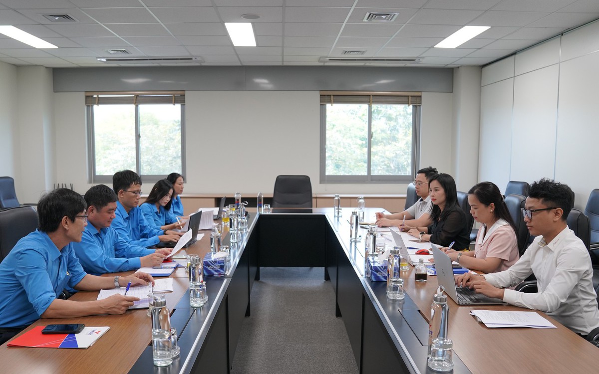 Công đoàn VKIST tiếp Đoàn giám sát của Công đoàn Khoa học và Công nghệ Việt Nam
