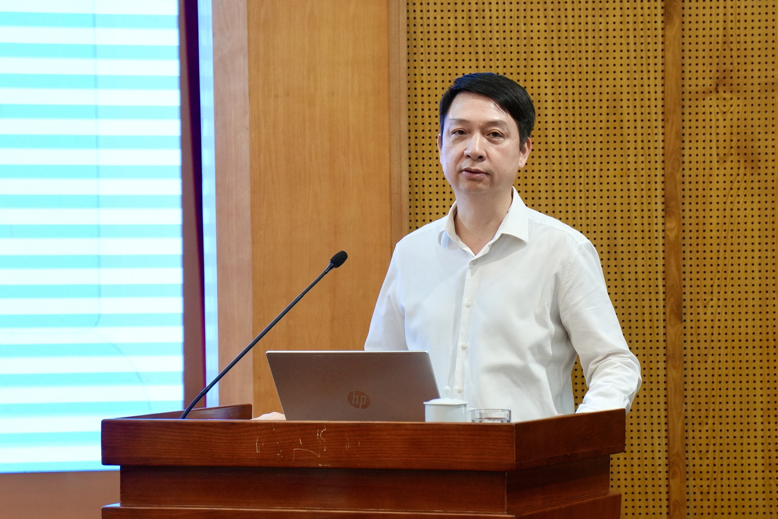 Tập trung 7 nhiệm vụ trọng t&acirc;m, th&uacute;c đẩy chuyển đổi số quốc gia đi v&agrave;o thực chất- Ảnh 1.
