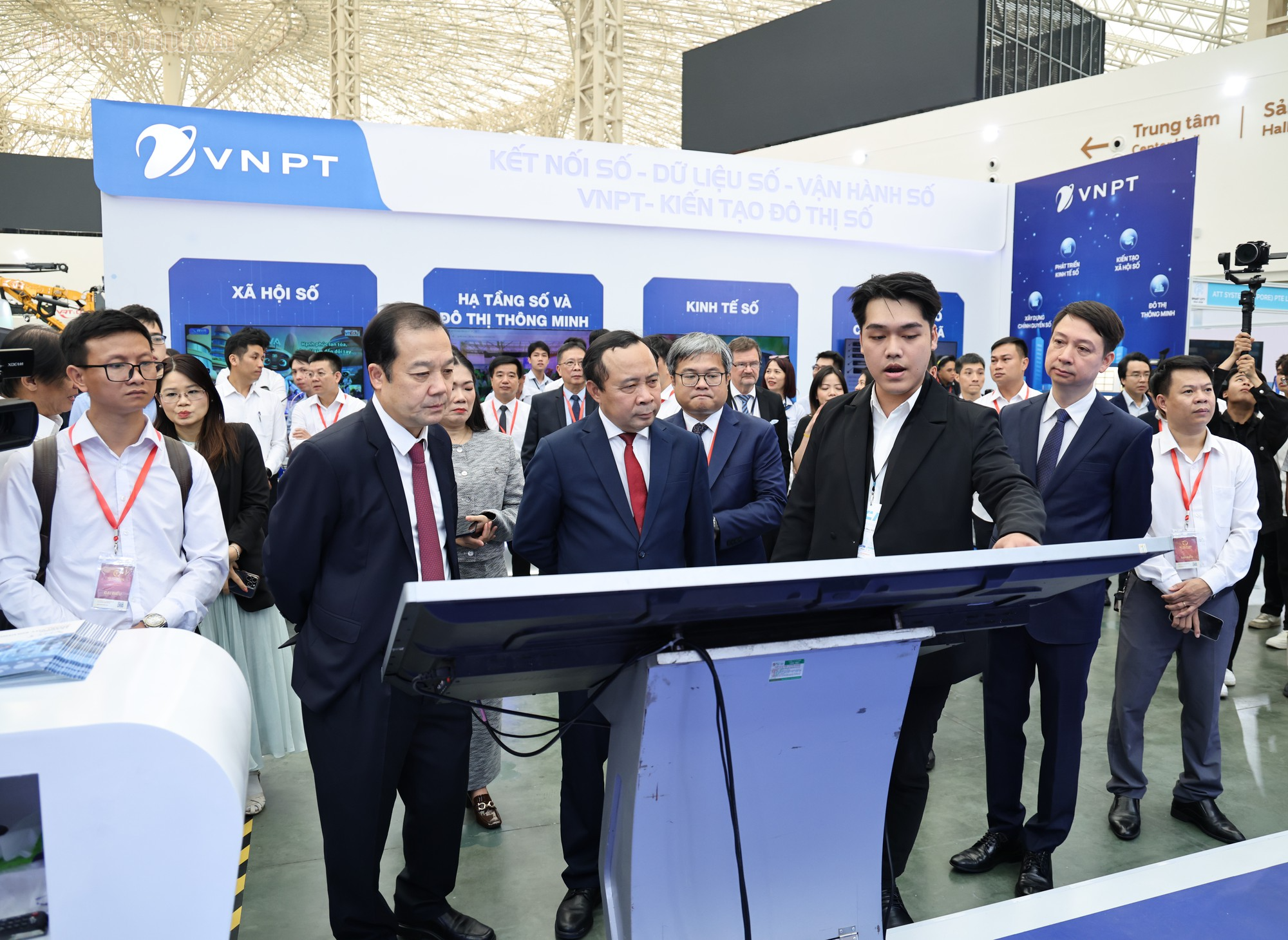 Ngày Chuyển đổi số quốc gia 2026: Chuyển đổi số phải tạo ra giá trị thực chất cho người dân, doanh nghiệp- Ảnh 5.