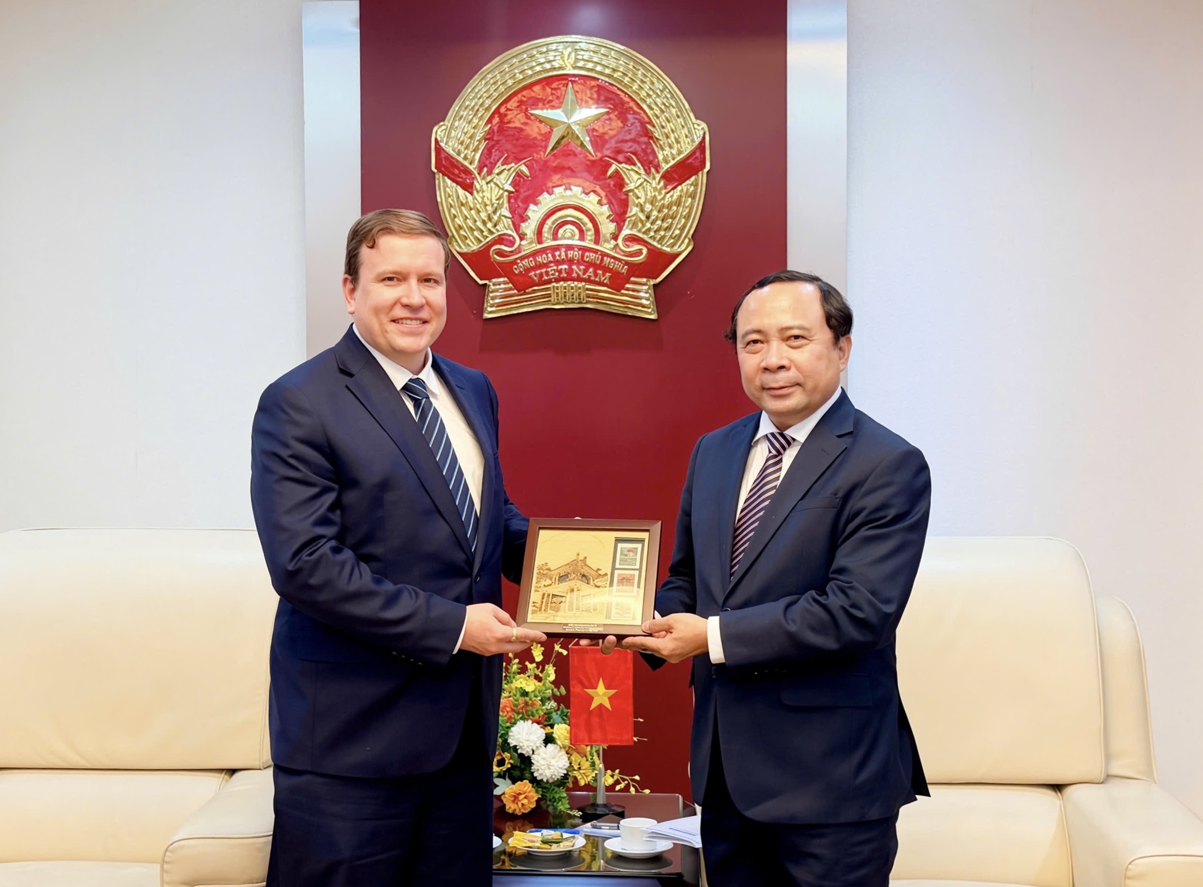 Việt Nam - Phần Lan th&uacute;c đẩy hợp t&aacute;c c&ocirc;ng nghệ chiến lược v&agrave; hạ tầng số - Ảnh 2.
