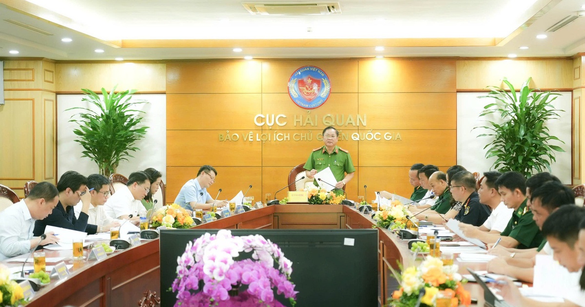 Buôn lậu chuyển sang chia nhỏ hàng, chuyển phát nhanh và thương mại điện tử