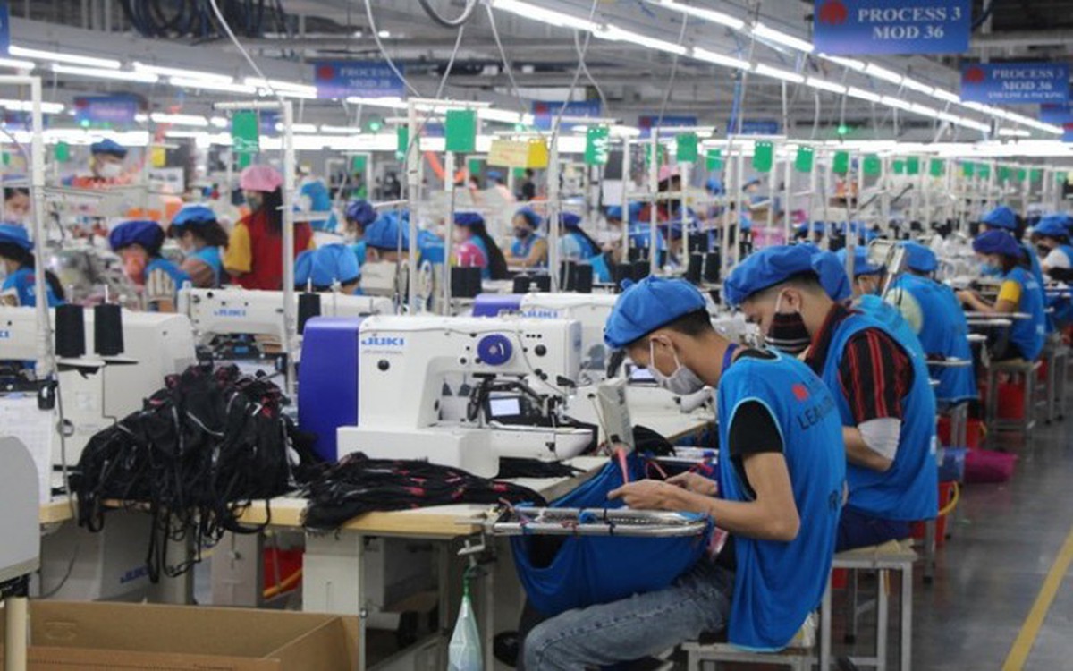 Làm chủ công nghệ và tự động hóa: Bước đột phá đưa đá nhân tạo Viên Nam vươn tầm thế giới