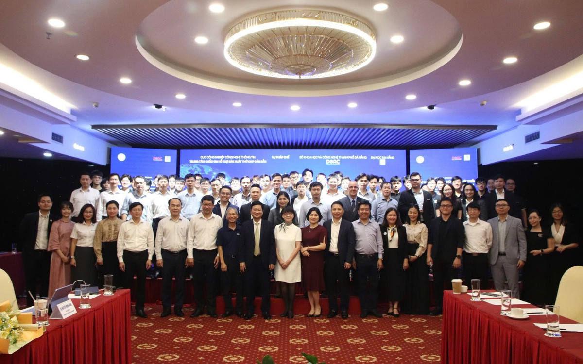 Liên kết ‘ba nhà’ để tiến sâu vào chuỗi giá trị bán dẫn