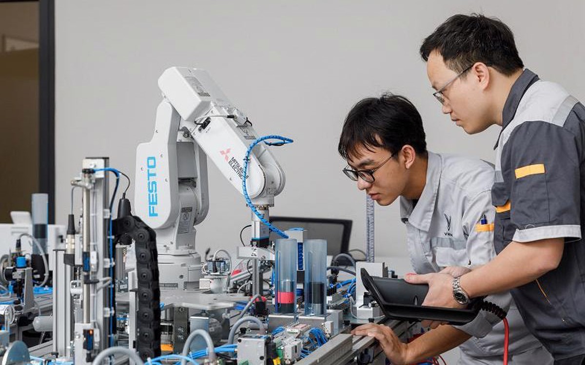 Công nghiệp công nghệ số bứt tốc, doanh thu gần 5,4 triệu tỷ đồng